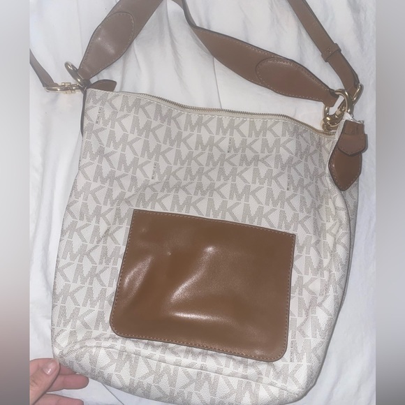 Michael kors bag - Picture 4 of 4